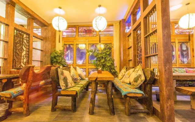 Yiyun Yinfu Boutique Hotel