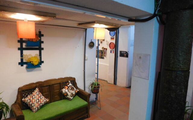 Friends Hotel & Rooftop - Historic Center & Museums
