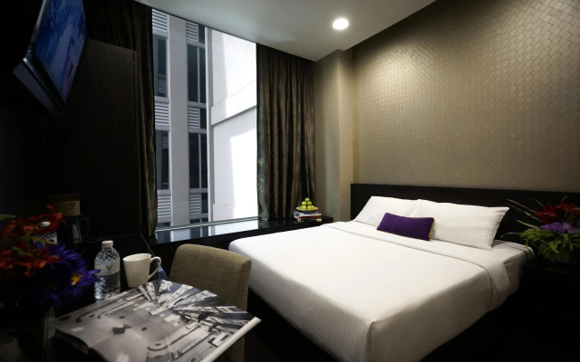 V Hotel Lavender