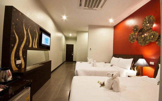 YouDee Hotel Patong (formerly Meir Jarr Hotel)