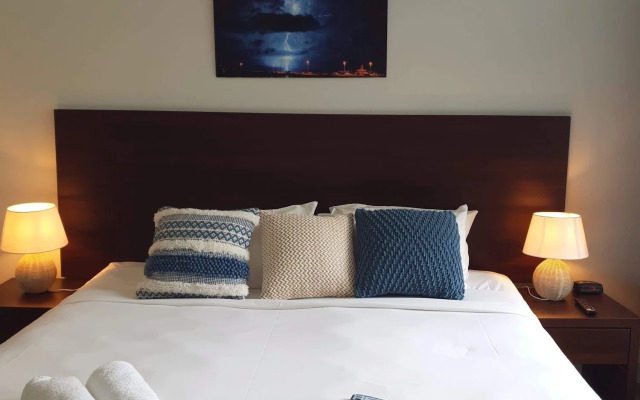 The Cavenagh Hotel