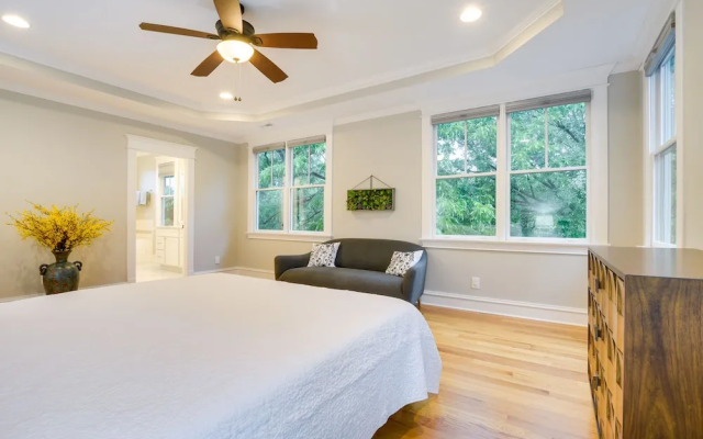 Dog-friendly Durham Home - Walk Downtown!