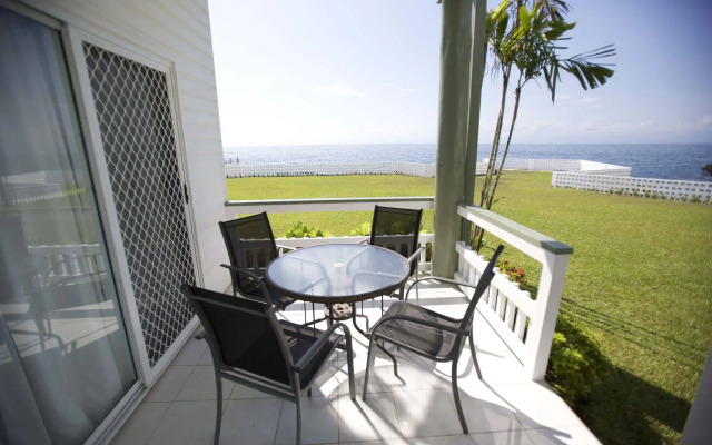 Madang Lodge Hotel