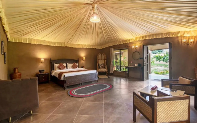 Sterling Orient Woods Pench