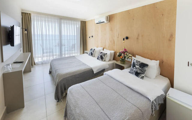 Sun Hotel by En Vie Beach - Adults Only