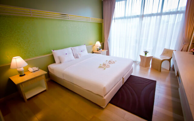 A-Te Chumphon Hotel