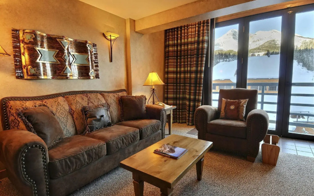 Shoshone Condos at Big Sky Resort