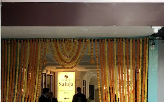 Hotel Saluja