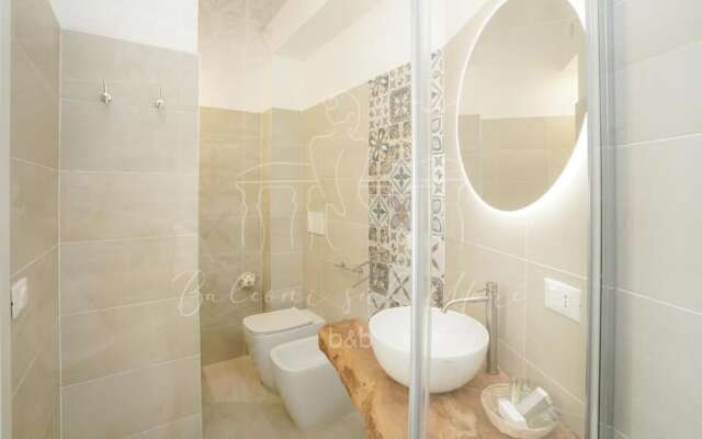 Room in B&B - B&B Balconi Sul Mare Suite With Hydromassage "faro Bianco"