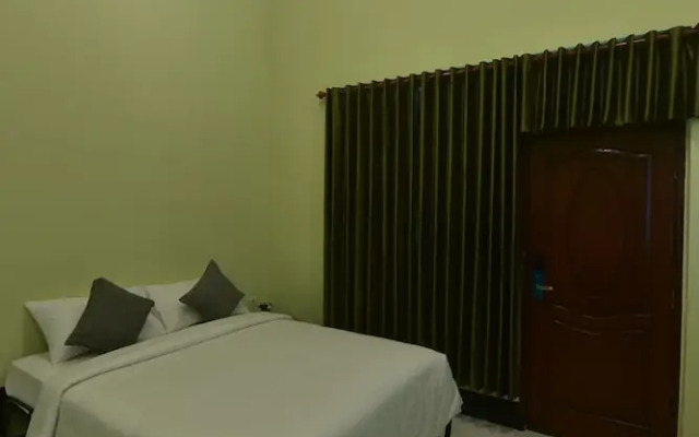 Hotel Irian Surabaya