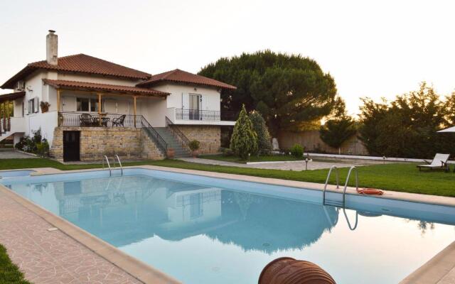 Villa John Dimeon Kato Achaia With Pool