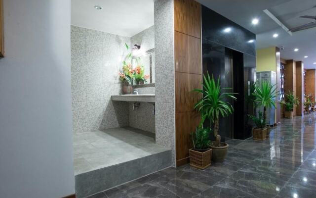 Sea Star Patong Hotel