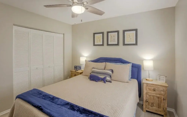 IRB Poolside Unit A Star5vacations