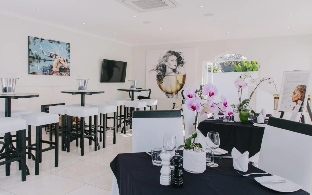 Lakeside Lodge & Spa