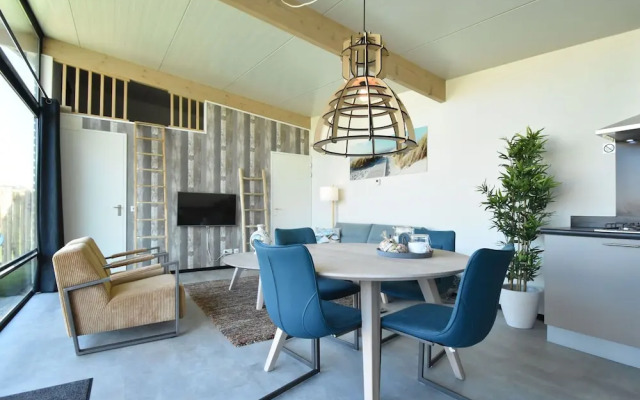 Lovely Holiday Home in Callantsoog near Forest