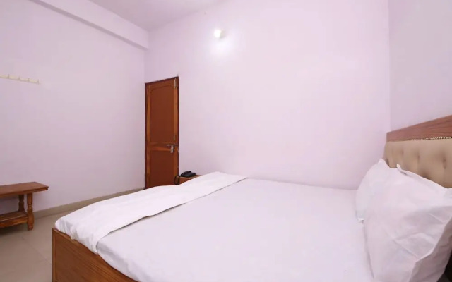 SPOT ON 37464 Vishal Guest House 2