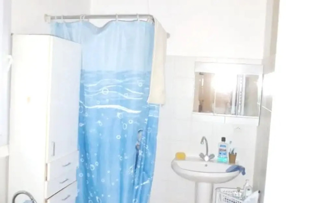 House With 4 Bedrooms in Saint-félix-de-reillac-et-mortemart, With Poo