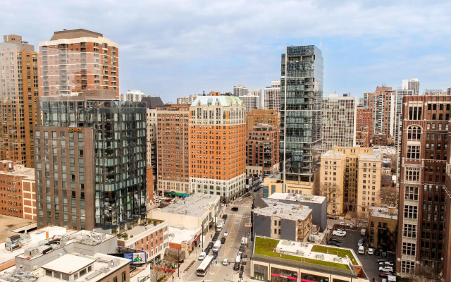 Thompson Chicago, by Hyatt