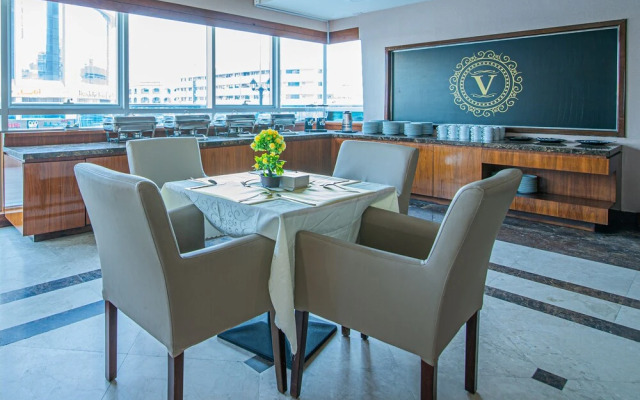 Vista Hotel Apartments Deluxe