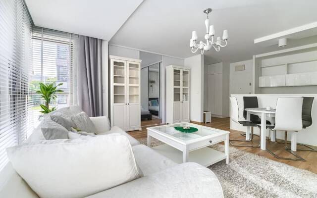 MARGI Eclipse Apartament