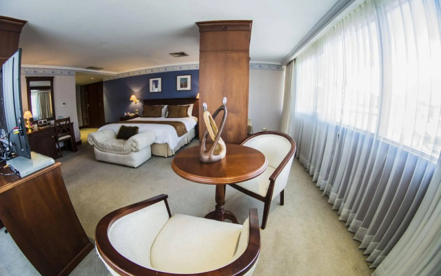 Hotel Emperador
