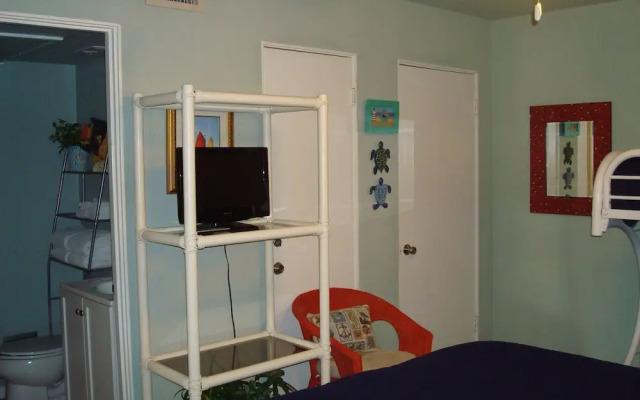 Janel s Haven 504BH