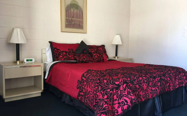 Budget Inn Ontario