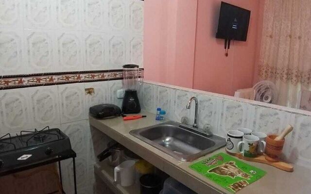 Hostal Happy Day - Hostel