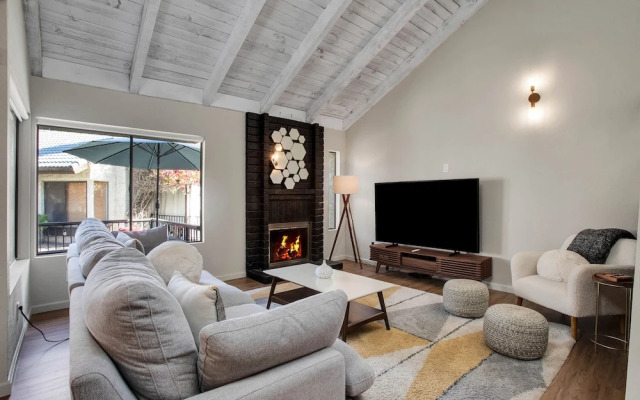 Desert Blue River Retreat