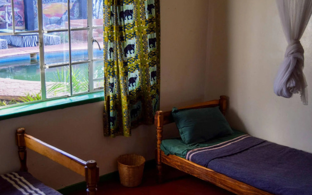 Zinga Backpackers