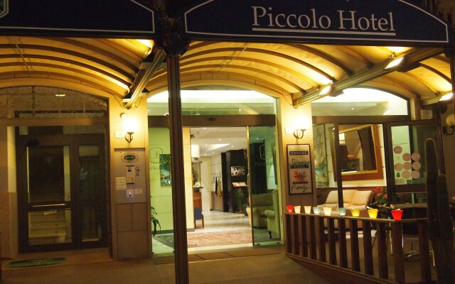 Piccolo Hotel