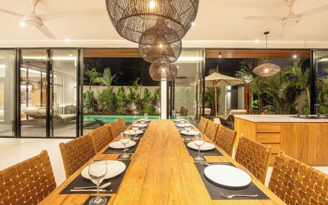 Stunning 6BR Canggu Villa 400m From the Beach