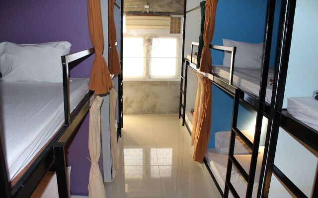 Yellow Flowers Hostel