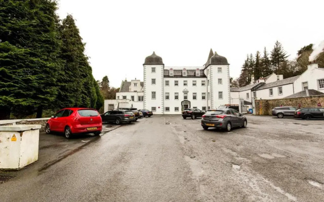 Mercure Peebles Barony Castle Hotel