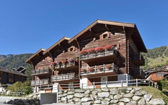 Apartments Vieux Chalet