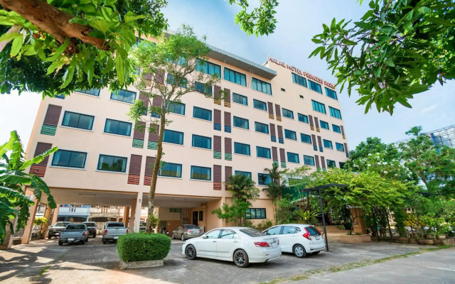 OYO 566 Princess Park Hotel