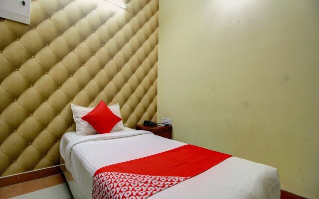 High Point Serviced Apartment By OYO Rooms