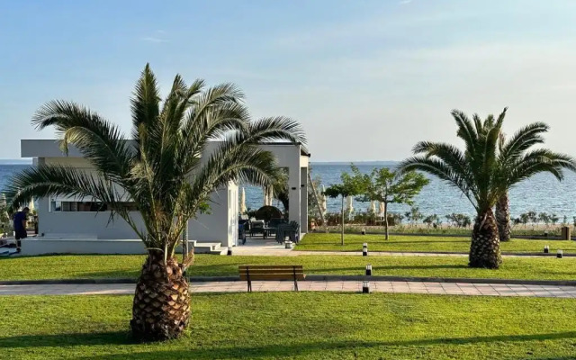 Seacoast Resort