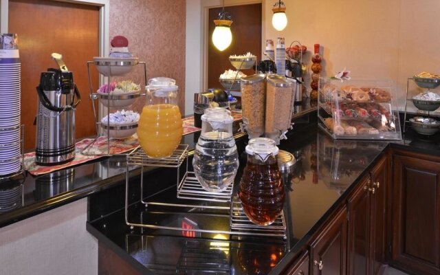 Casa Farolito Bed & Breakfast