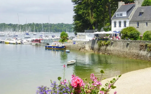 Apartment in Benodet Near Sandy Beaches