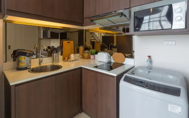 The Aristo Phuket Resort 11