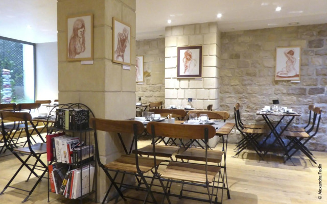 Zélie Hotel