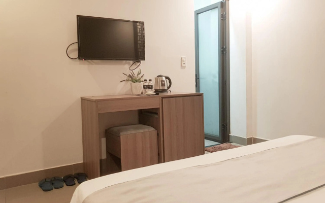 An Hoi Canary Hotel – Guest Rooms – Da Nang