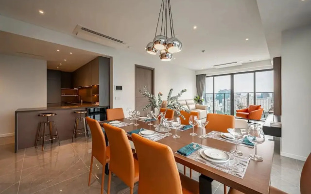 Opera View Residence City Center