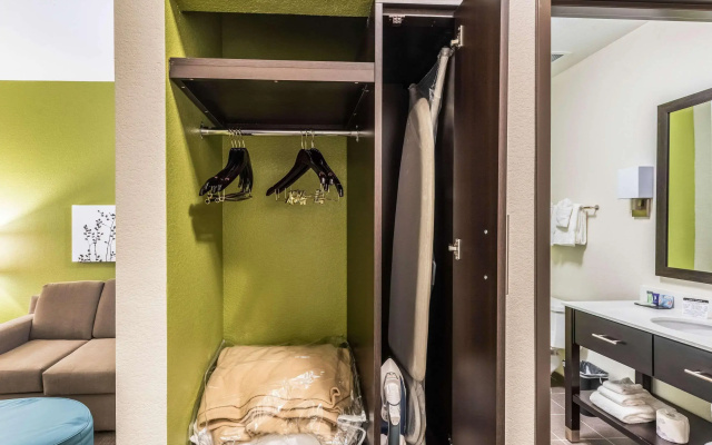 Sleep Inn & Suites Fort Worth - Fossil Creek