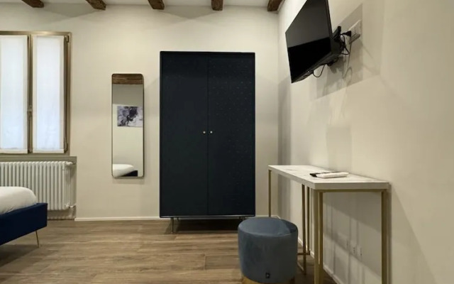 HouSmart Emilia 15