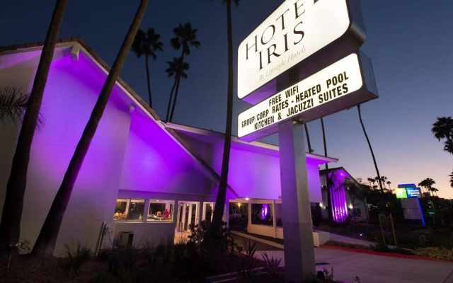 Hotel Iris - San Diego