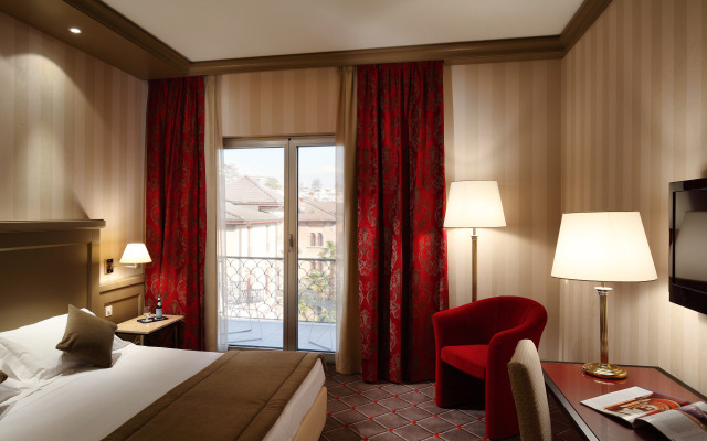 Hotel De La Paix
