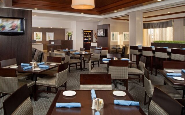 Doubletree Chicago Wood Dale