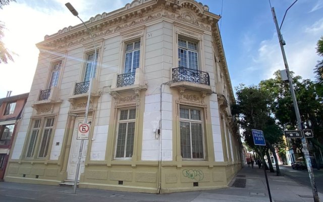Casa Marina Huérfanos